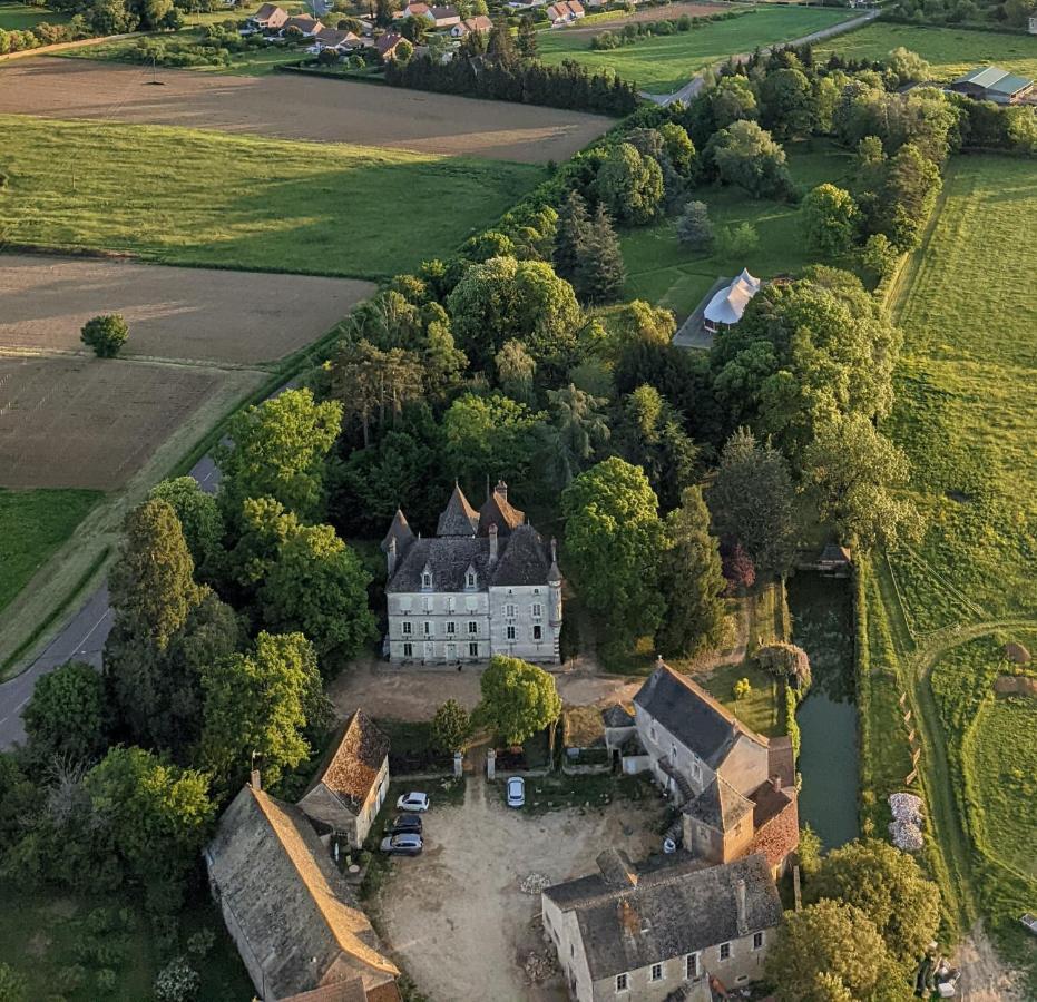 Chateau Du Mauny, Gites Et Chambres D'Hotes En Bourgogne Rosey ภายนอก รูปภาพ